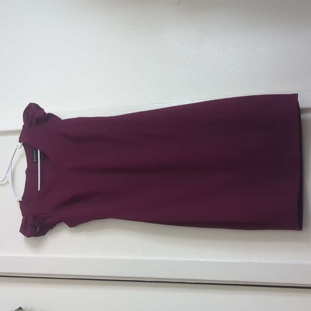 Size: 6 purple dress